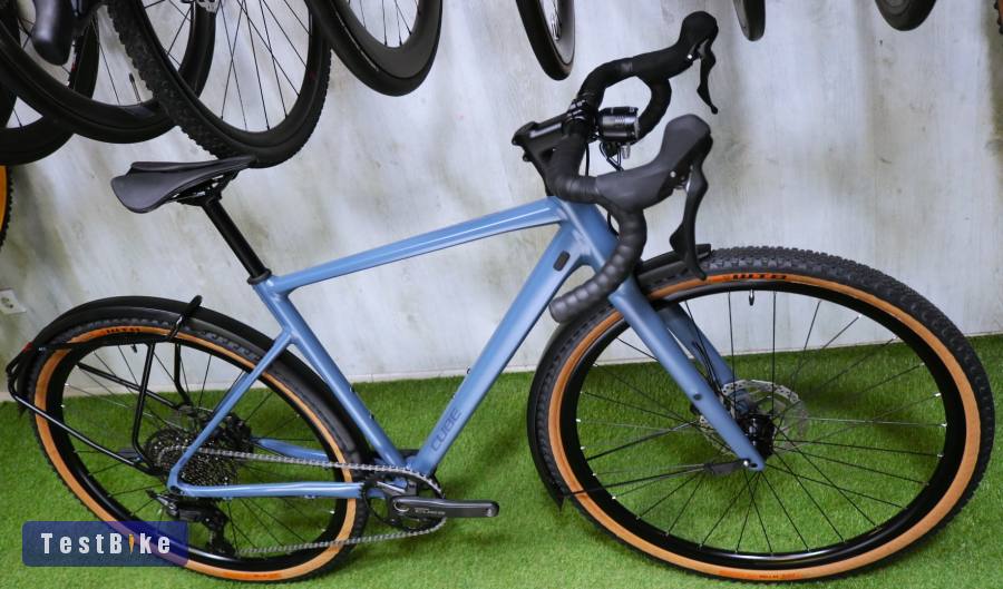 10.25ig 359e! Kisebb új Cube Nuroad AL-Carbon Gravel 2026 felsze