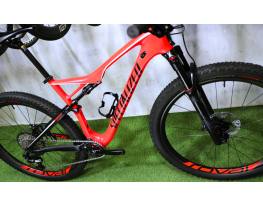 10.26ig 749e! Top 29 Specialized Epic Carbon WC Brain X01-12