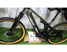 11.12ig 1,42M! Új Trek Powerfly FS Bosch CX Gen5 100Nm 800 