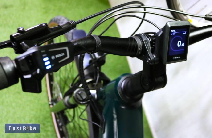 11.12ig 679e! Új szériás Cube Touring Bosch Smart 75Nm 625Wh