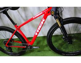 12.07ig 599e! Csúcs Trek Procaliber SL 29 Project One XTR 12