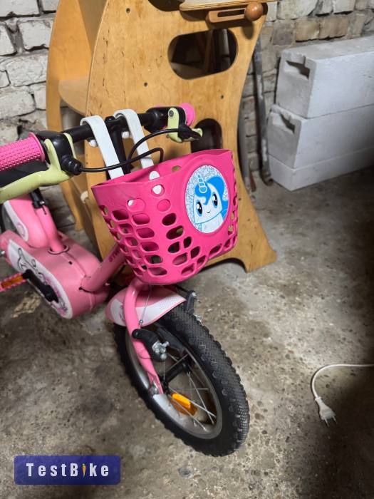 12" Btwin Tycha kislány bicikli eladó jó állapotban.