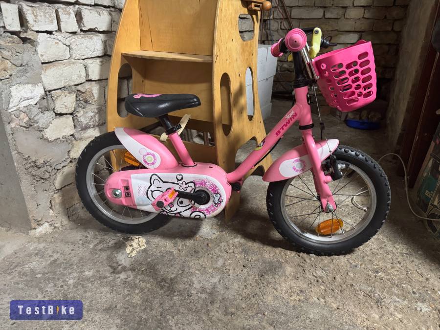 12" Btwin Tycha kislány bicikli eladó jó állapotban.