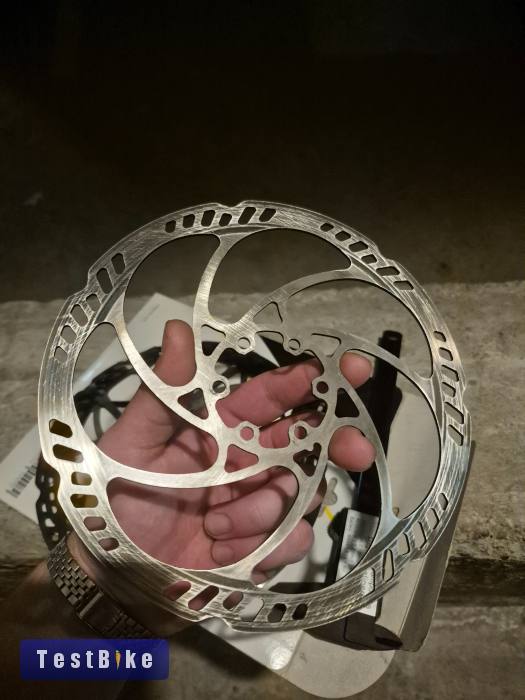 180 es 203mm tárcsák