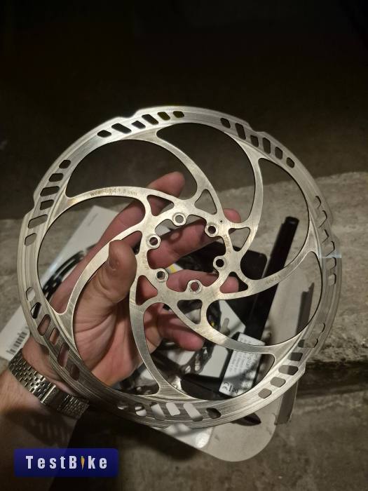 180 es 203mm tárcsák