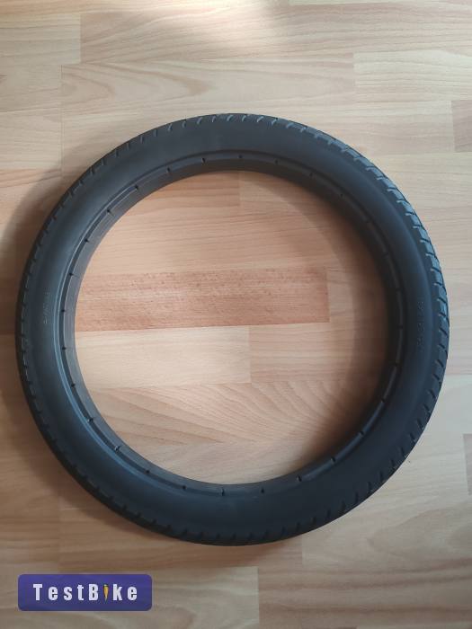 18x2,125-ös tömör gumi