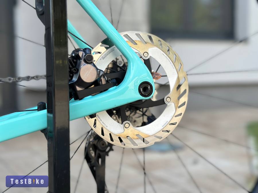 Bianchi Specialissima Ultegra 8170 DI2 Carbon kerék 