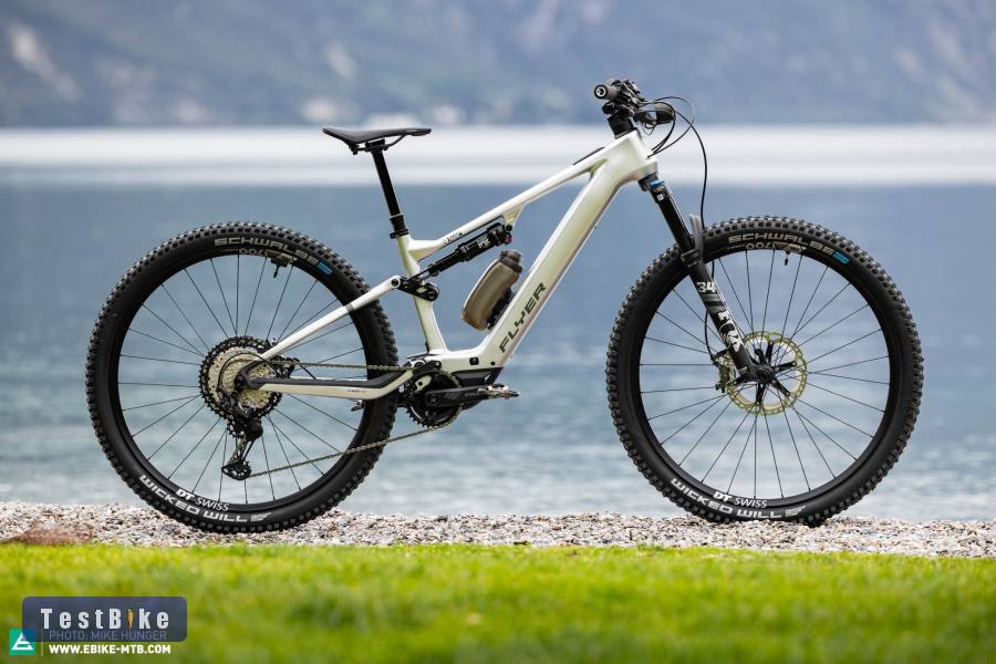 1km 2025 karbon Flyer SL:X 8.7 Bosch SX, FOX, FUll XT, DT Swiss