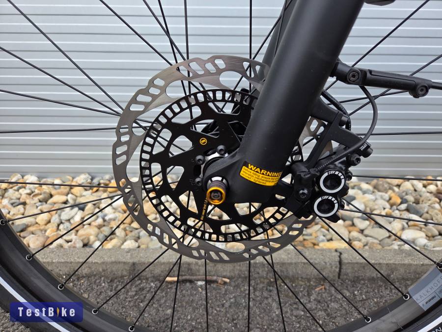 1km Kalkhoff csúcskategóriás trekking ebike bosch cx 750 ABS