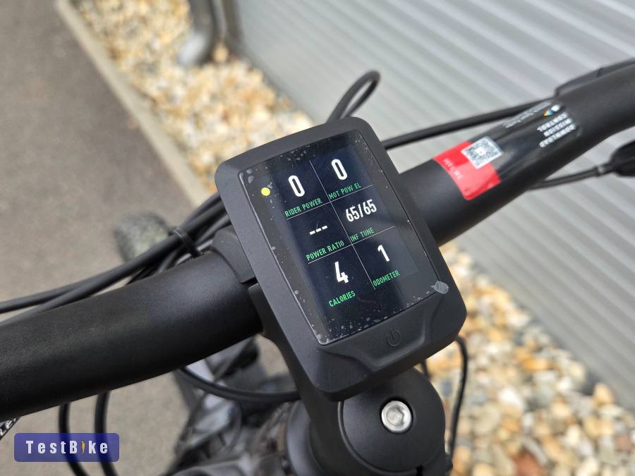 1km Specialized Turbo Tero 5.0 trekking ebike 710Wh 90Nm M