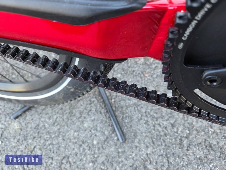 1km Specialized Turbo Vado szíjhajtás agyváltó 1060Wh ebike