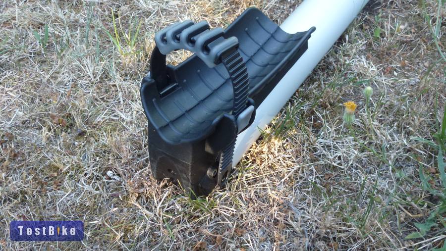 2 db. Thule 569 Sprint XT