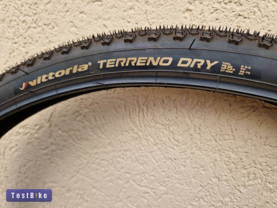 2 db új Vittoria Terreno Dry eladó 