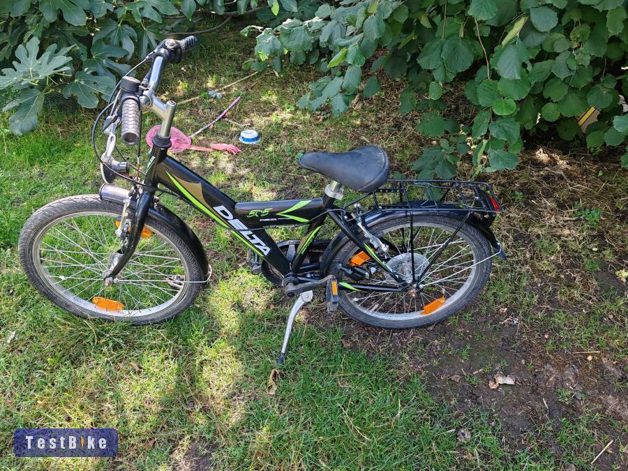 20 colos jó állapotban lévő kislány kerékpár Németországból