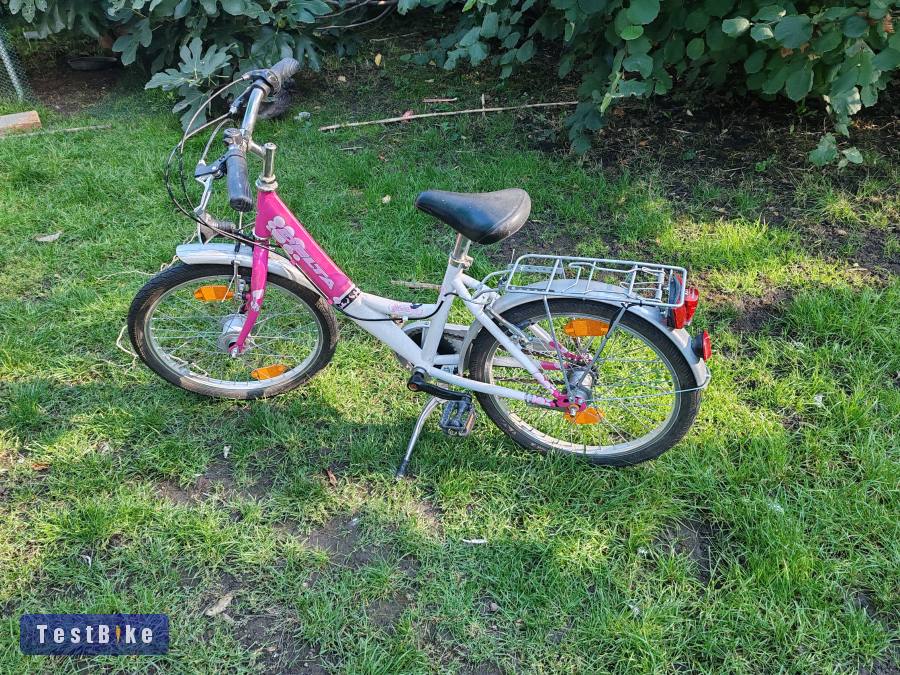 20 colos jó állapotban lévő kislány kerékpár Németországból