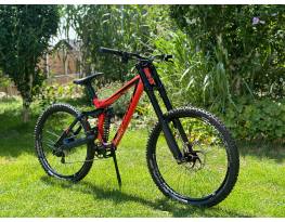 2015 Ghost DH Team "S"  Dorado, Hope Pro 2, Zee