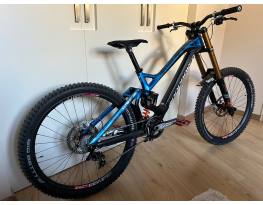 2015 Mondraker Summum Pro Team
