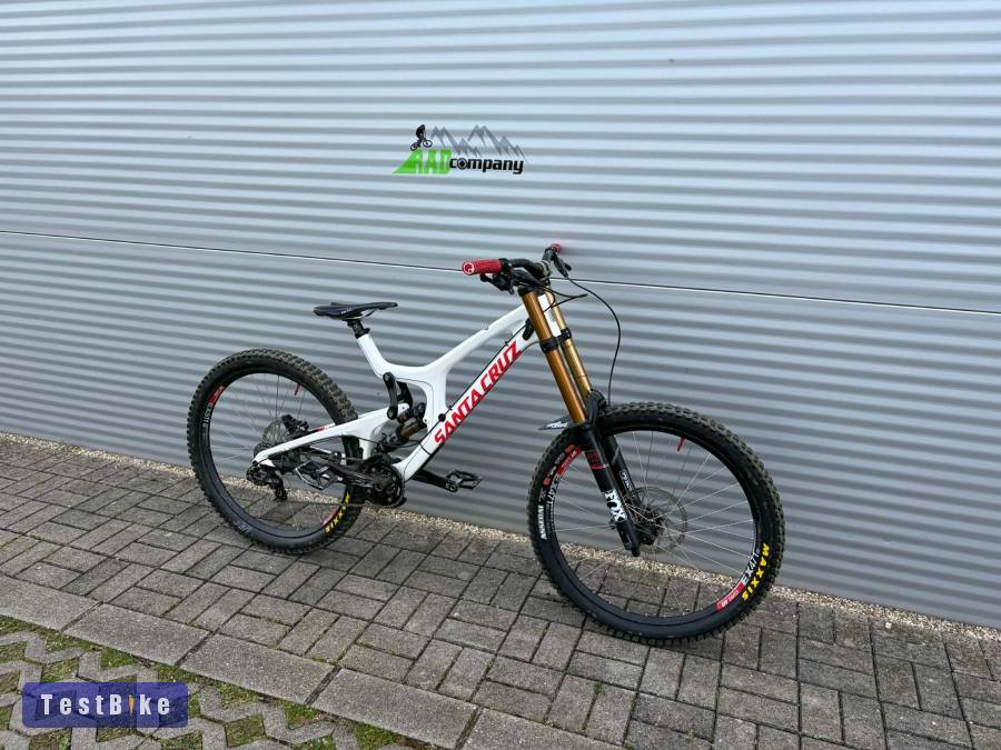 2015 Santa Cruz V10 Carbon CC Downhill Kerékpár