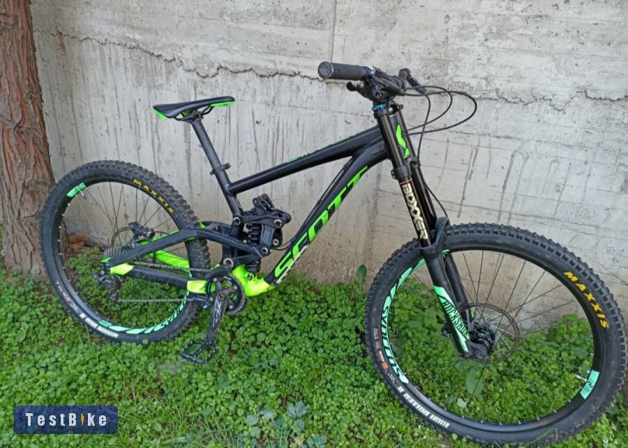 2018-as Scott Gambler 27,5 -es kerekekkel. L méret