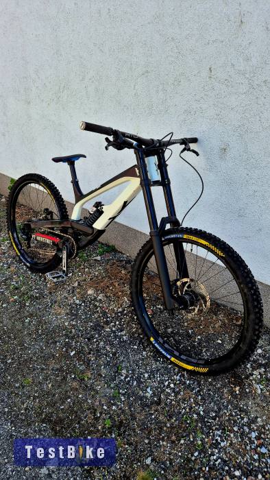 2018 YT Tues CF Pro L-es 27,5 eladó! 