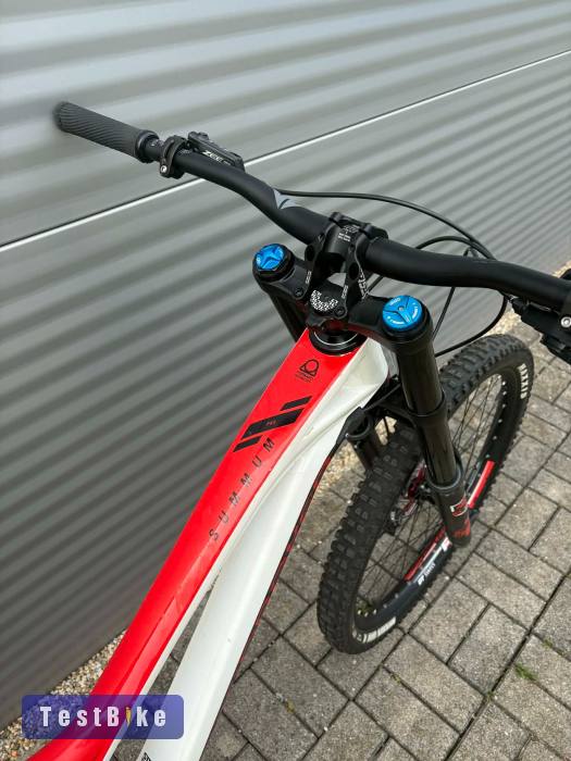 2019 Mondraker Summum Carbon Pro Downhill kerékpár