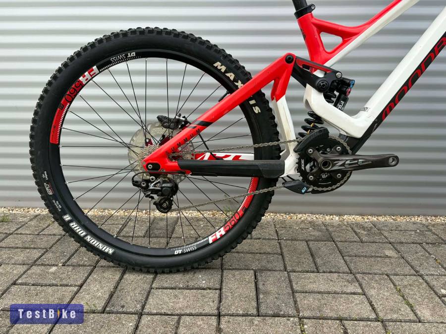 2019 Mondraker Summum Carbon Pro Downhill kerékpár