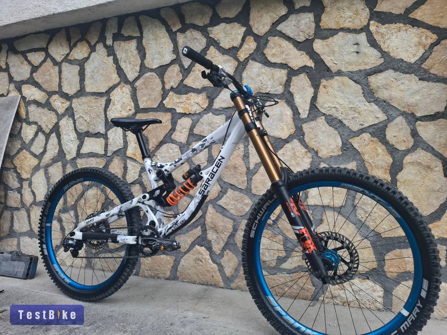 2019 Saracen Myst Pro dh bringa ->