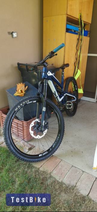 2019 YT Capra Core 2
