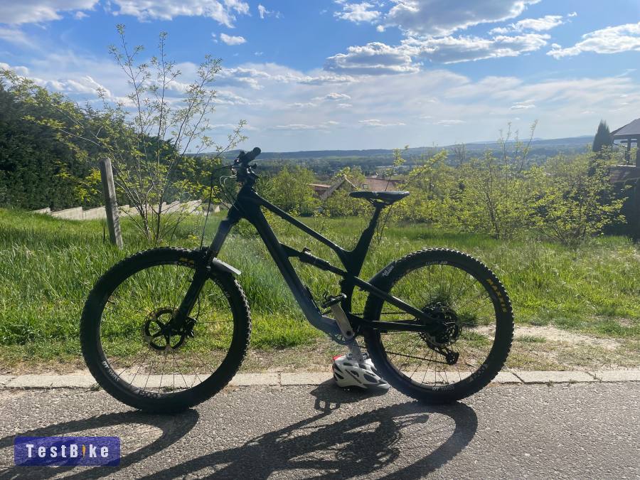 2021 Canyon Spectral LTD szervizelt gyönyörű 