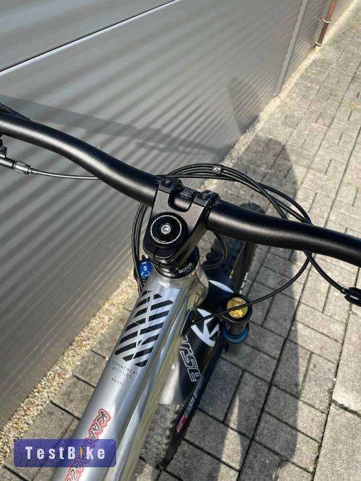 2021 Commencal Clash Öhlins Edition Enduro kerékpár