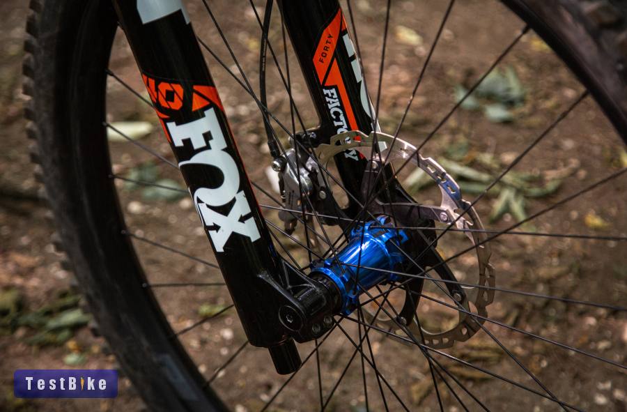 2021 Scott Gambler 900 tuned full carbon 15,50 kg „M” 