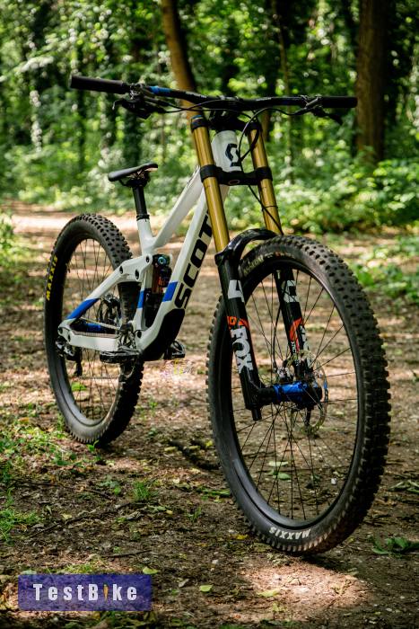 2021 Scott Gambler 900 tuned full carbon 15,50 kg „M” 