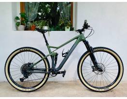 2022 Cube Stereo 120 HPC  XL carbon enduro gép