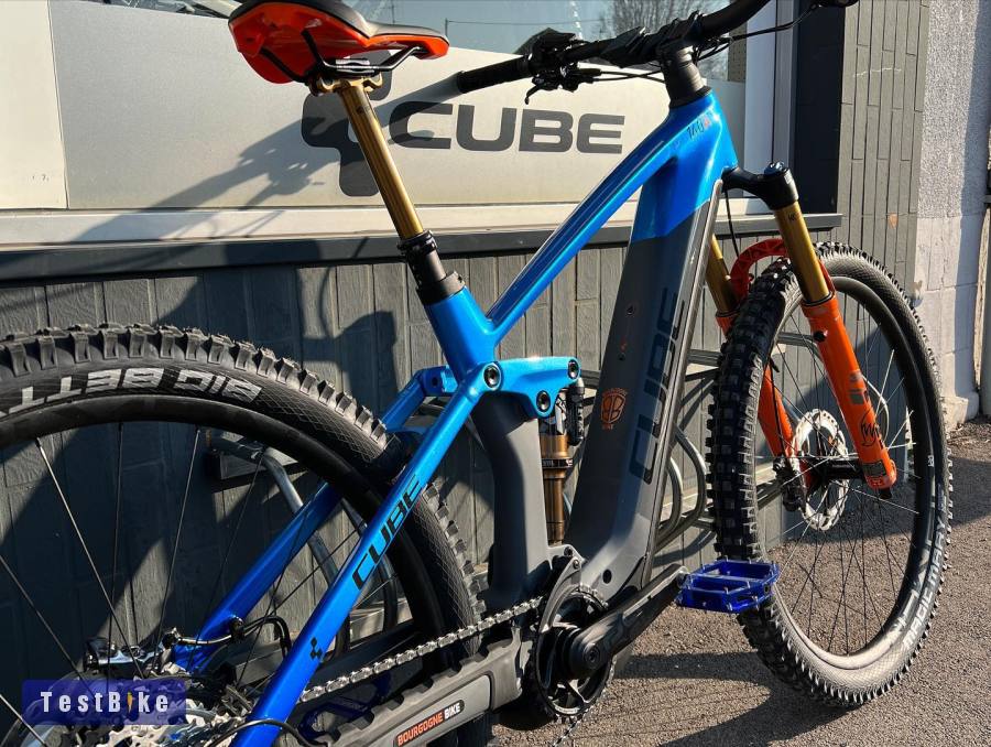 2022 Cube Stereo Hybrid 140 HPC 750 Action Team  