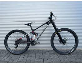 2022 Mondraker Summum RR