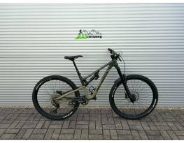 2022 Rocky Mountain Altitude Alloy 30 Kerékpár