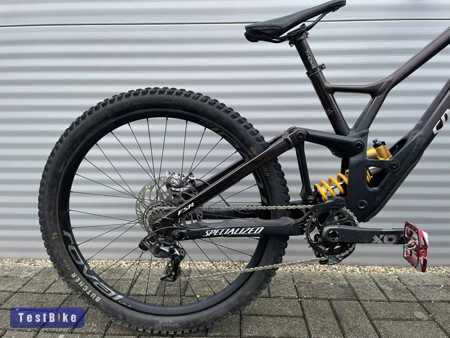 2022 Specialized Demo Race Downhill kerékpár