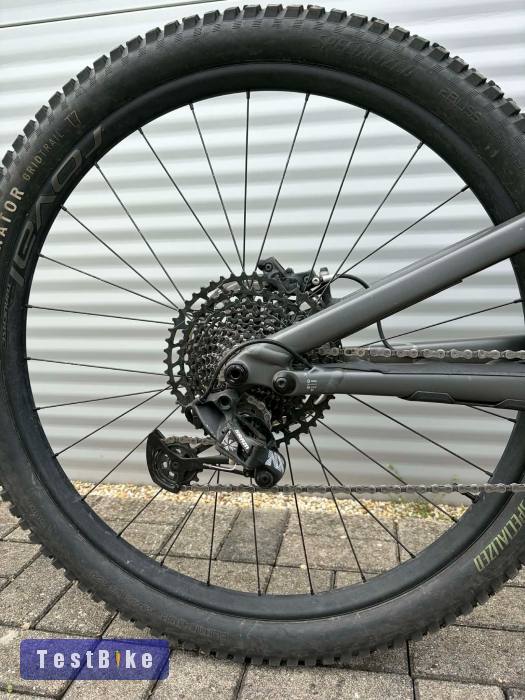 2022 Specialized Stumpjumper EVO Comp Alloy Enduro Kerékpár