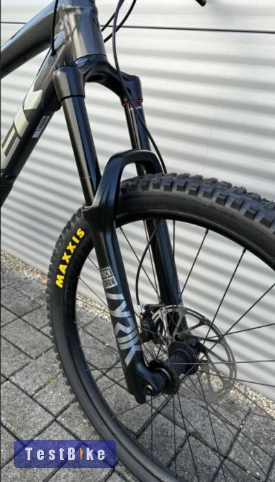 2022 Trek Remedy 8 Enduro Kerékpár