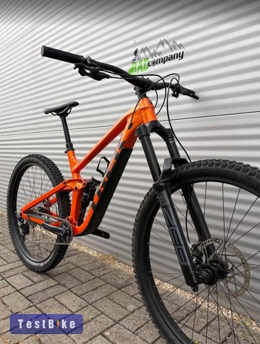 2022 Trek Slash 7 29" Enduro kerékpár