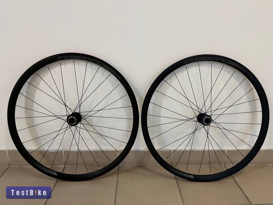 2023 BMC Teammachine SLR3 - 56-os méret, Ultegra Di2