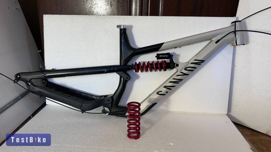 2023 Canyon Spectral AL 29” M 150mm