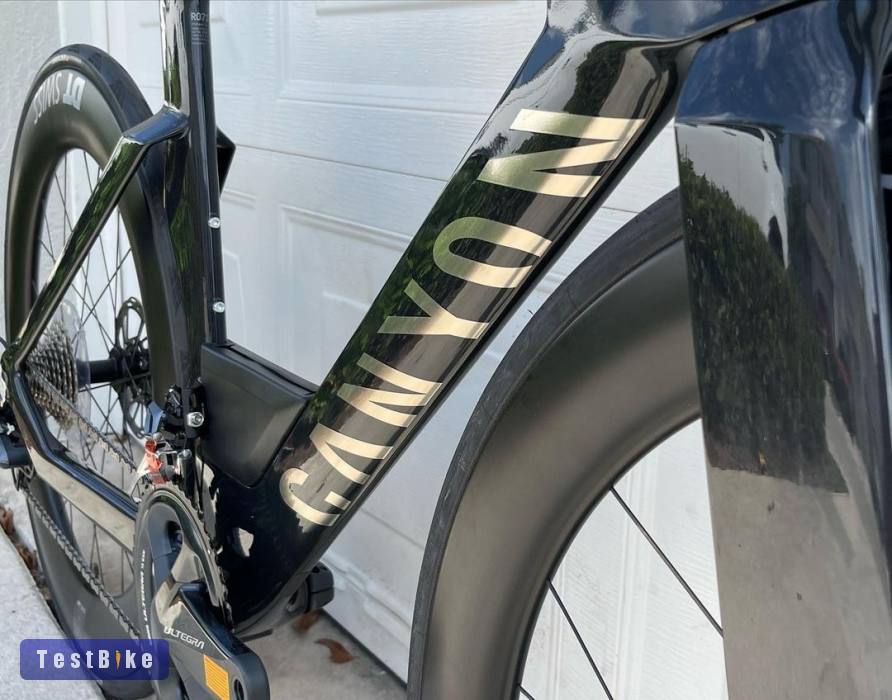 2023 Canyon Speedmax CF 8 Disc Di2 