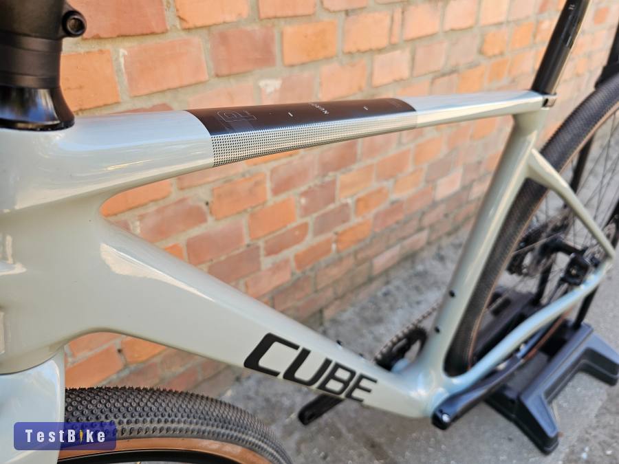 2023 Cube Nuroad C:62 Pro Carbon Gravel GRX 1x11 S (54-46cm)