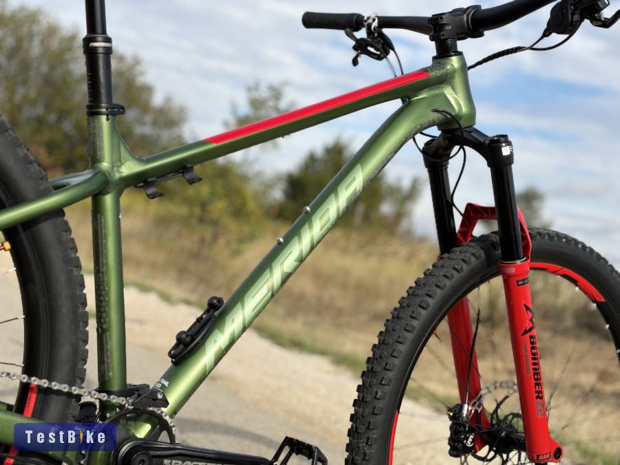 2023 Merida Big Trail 600 „L” merev trail bringa