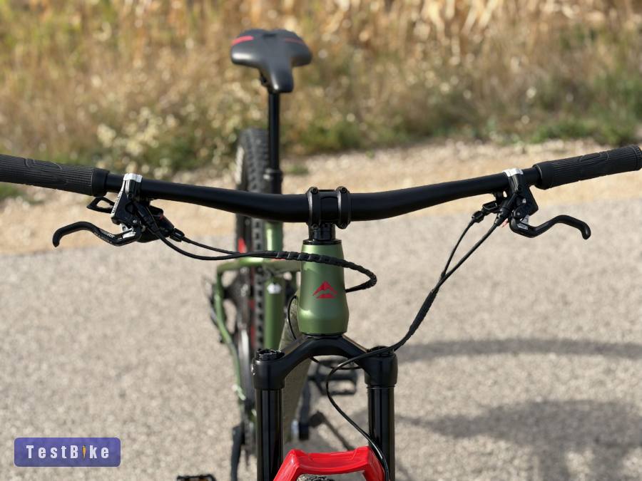 2023 Merida Big Trail 600 „L” merev trail bringa
