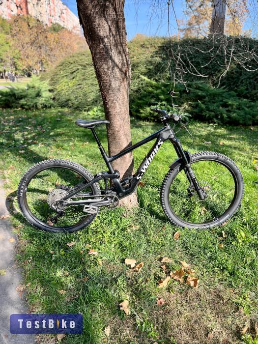 2023 S-Works Enduro kerékpár új alkatrészekkel