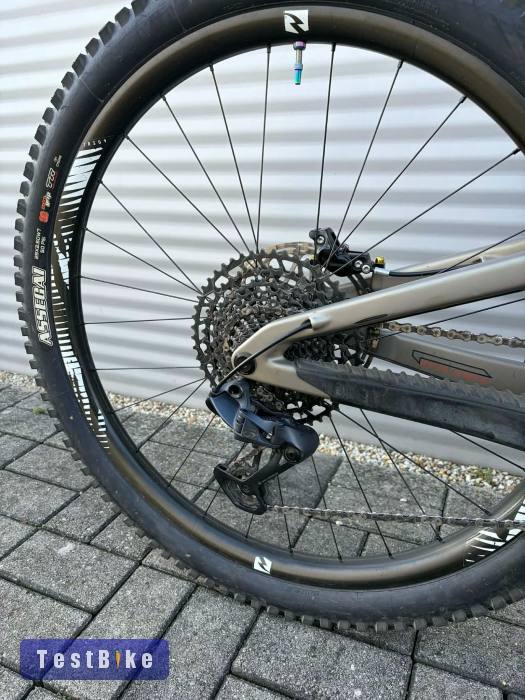 2023 Santa Cruz Megatower C Enduro kerékpár