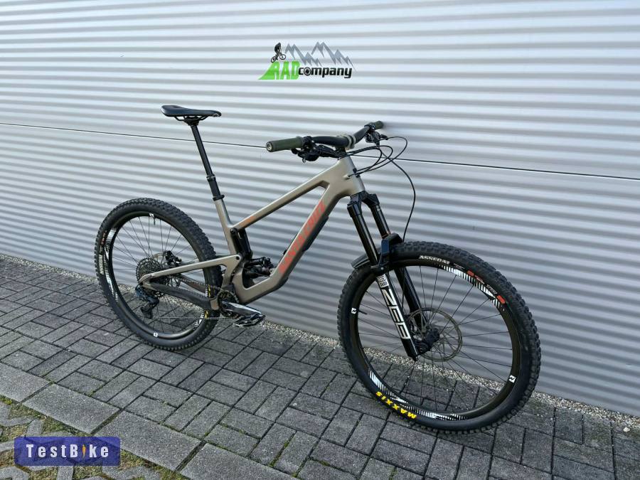 2023 Santa Cruz Megatower C Enduro kerékpár