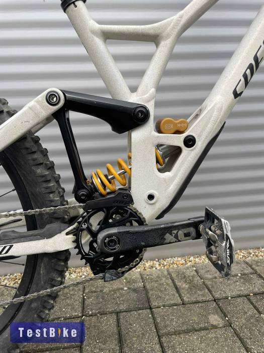 2023 Specialized Demo Race Downhill kerékpár